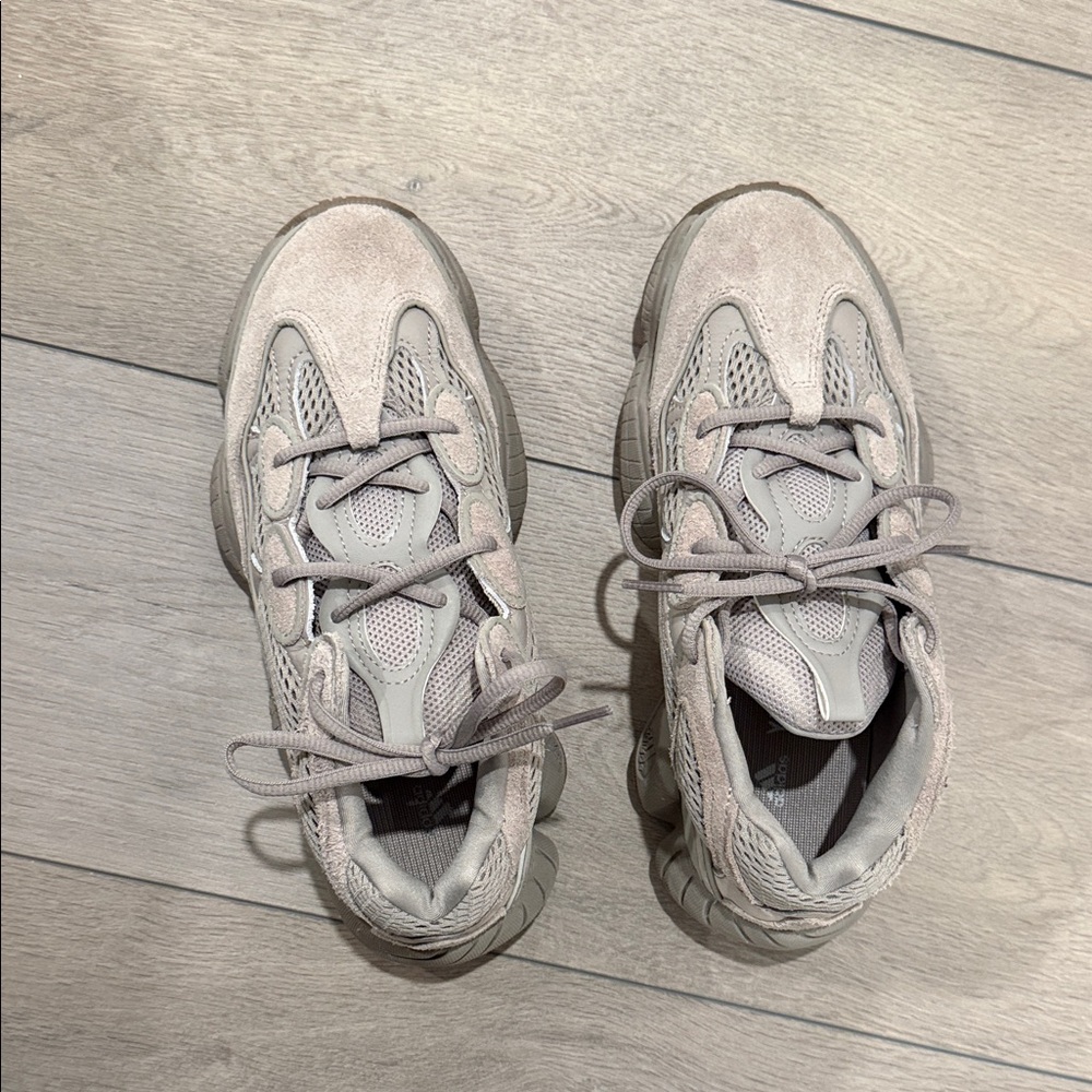 Yeezy 500 sneakers